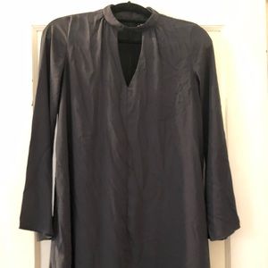 Women’s size small green dress.